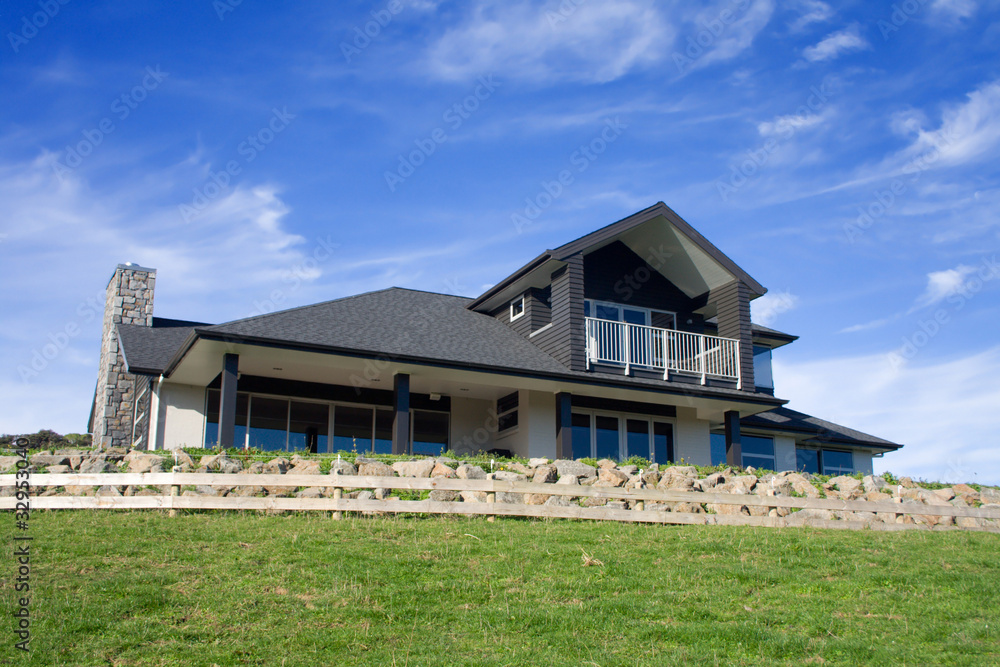 Fototapeta premium Modern House Exterior 2