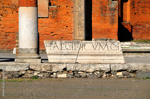 Pompei - scavi photo