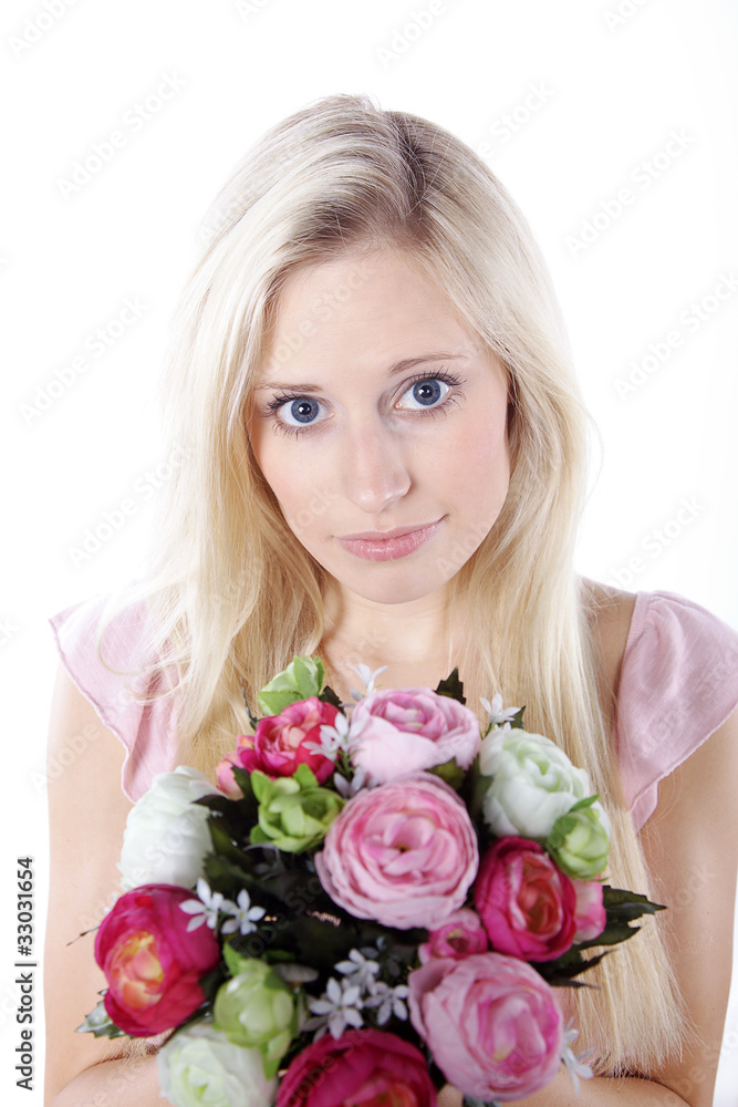 Model Frau mit Blumen Strauß skeptisch Porträt Model Frau mit Blumen Strauß skeptisch Porträt