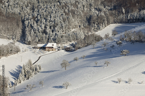 Bauernhof im Winter photo