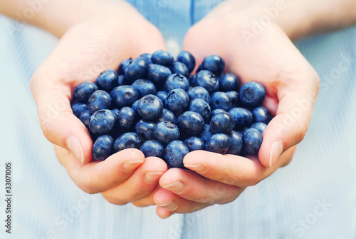 Fotografie Handful of Blueberries
