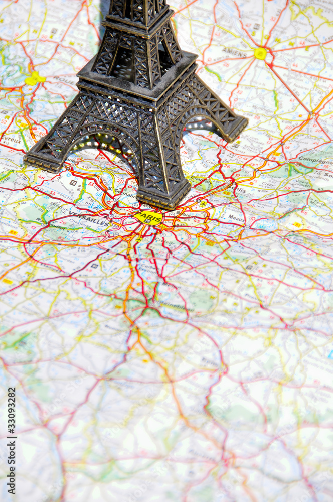 Naklejka premium Paris sur la carte