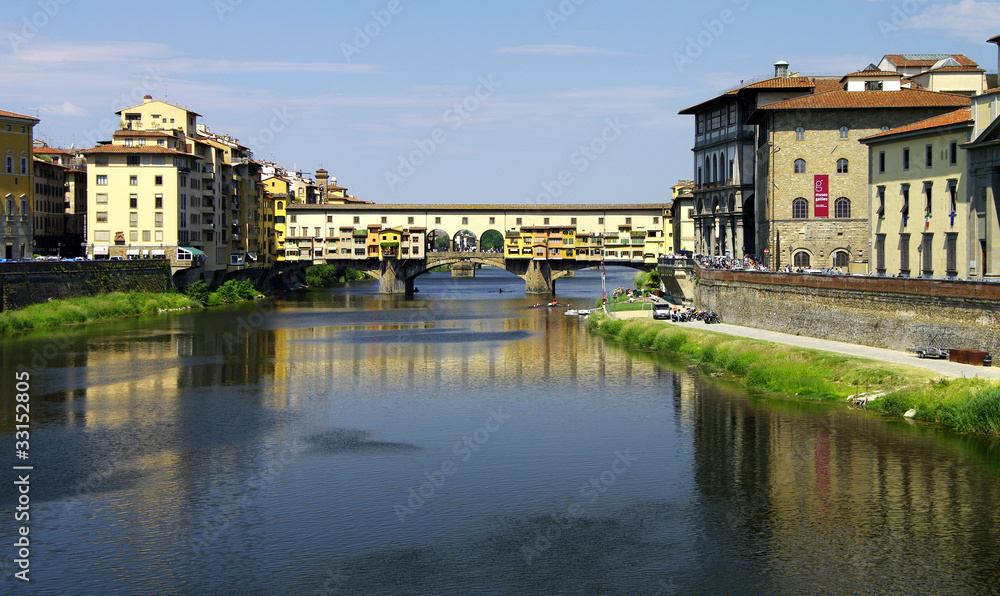 Florenz - der Fluß Arno mit der Ponte Vecchio
