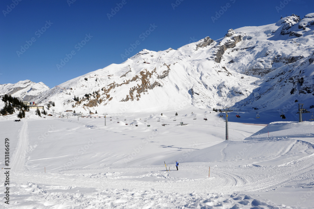 Piste di sci ad Engelberg nelle alpi svizzere