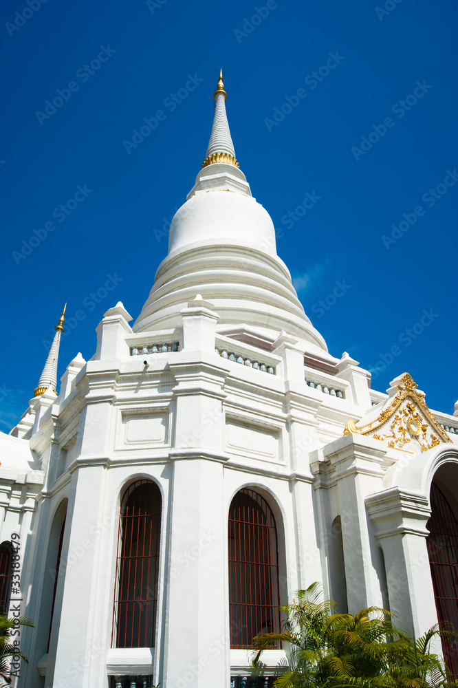 pagoda is heritage and  famous,bangkok