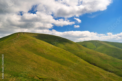 Obraz na płótnie Mountain meadows w salonie