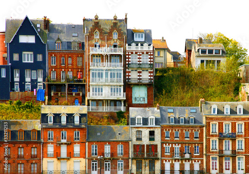 Bunte Hausfassaden in Le Tréport, Normandie photo