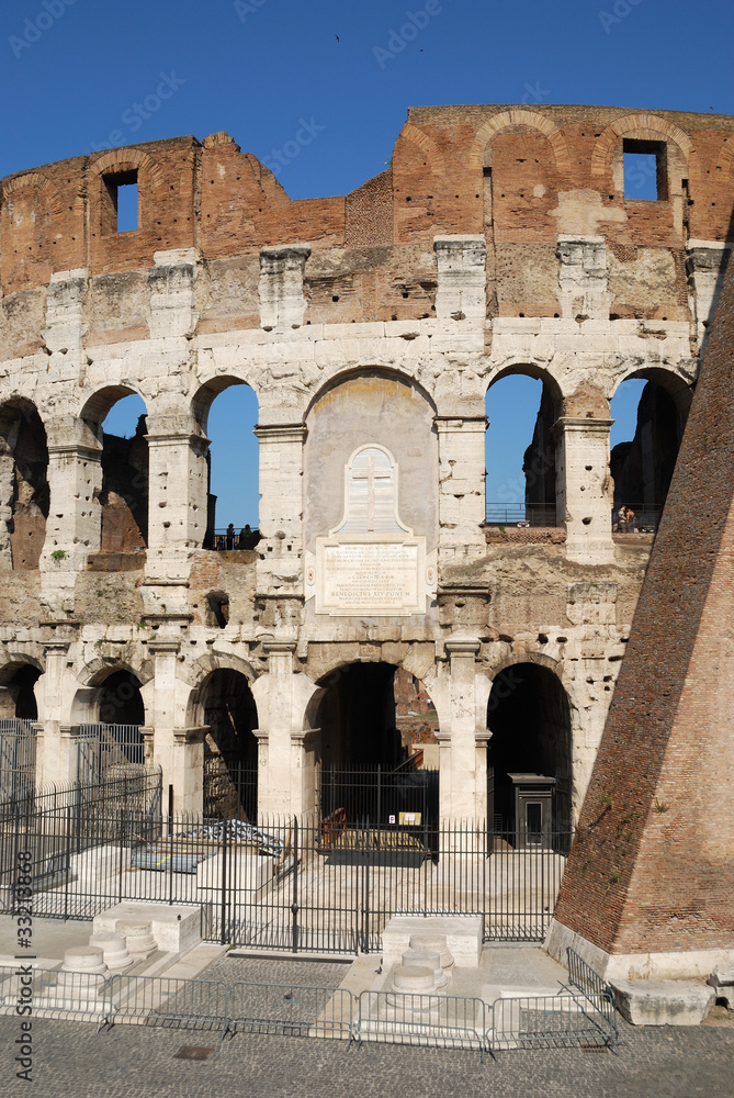 Colosseum: particolare. (Roma, Italia)