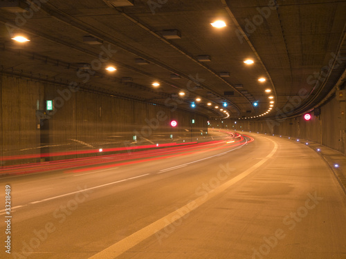Tunnel