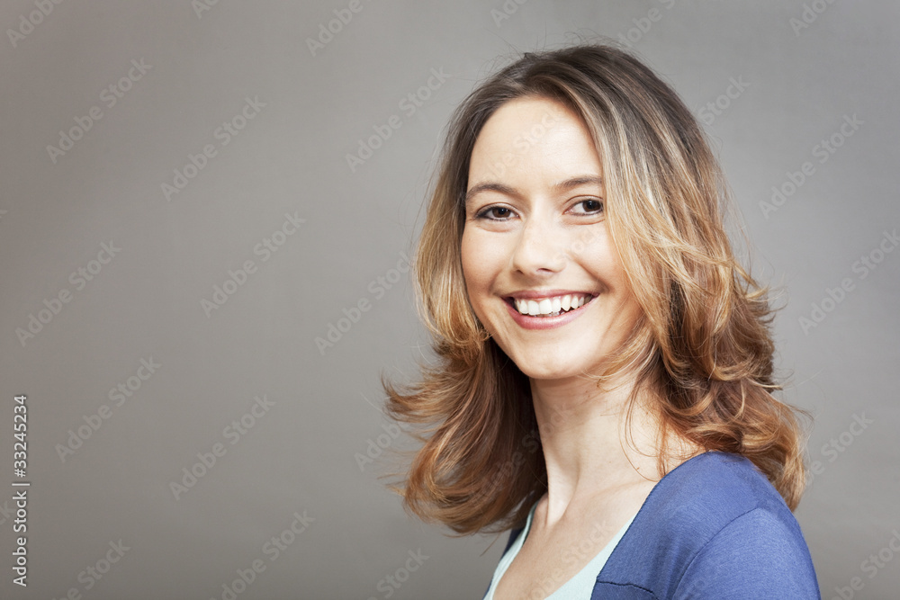 jeune femme jeune femme