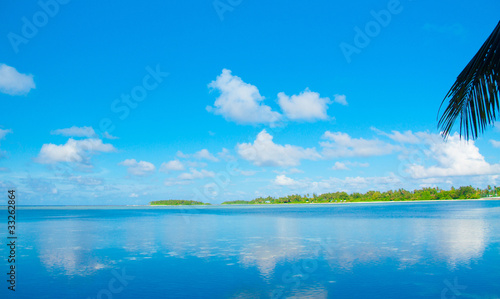Paradise Maldives Island © alma_sacra