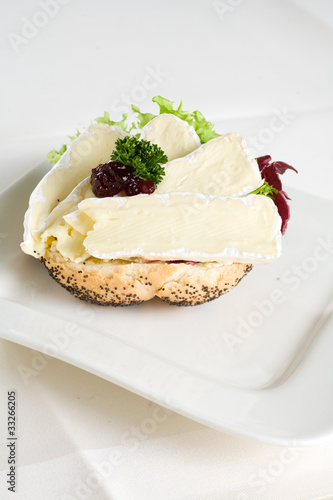 Obraz na płótnie Camembertbrötchen w salonie