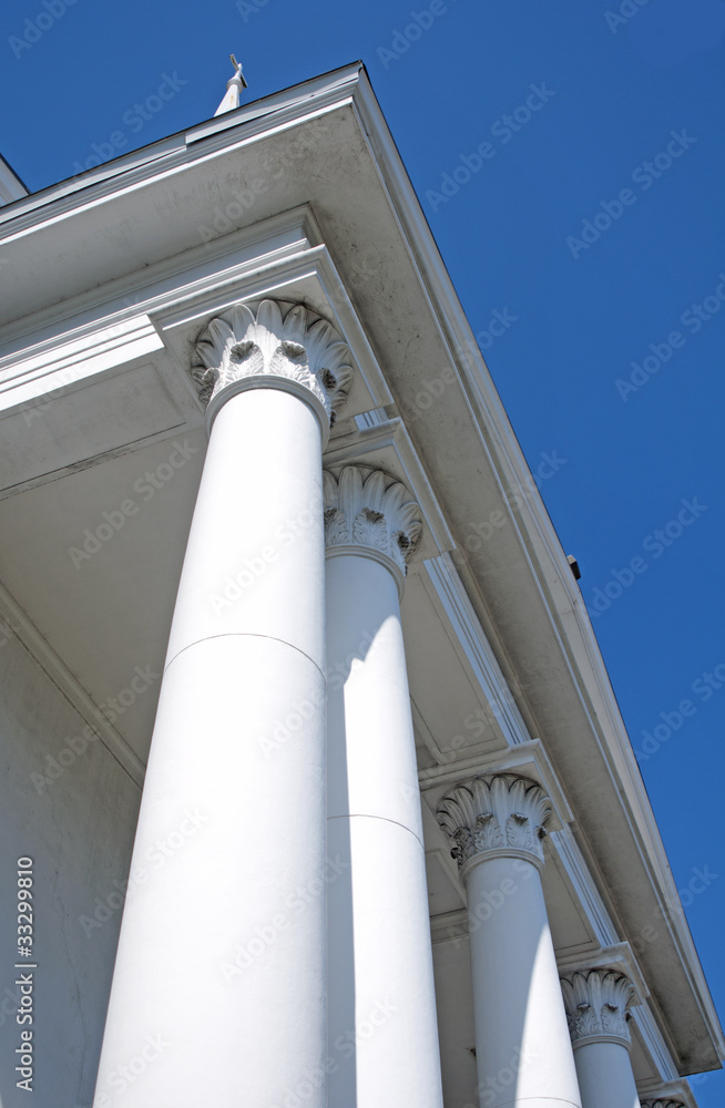 White columns of an old church in Sarasota, FL. White columns of an old church in Sarasota, FL.