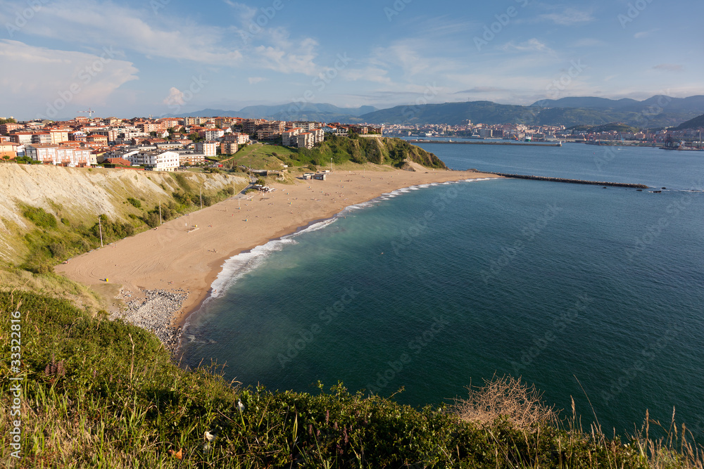 Fototapeta premium Playa de Arrigunaga, Getxo, España