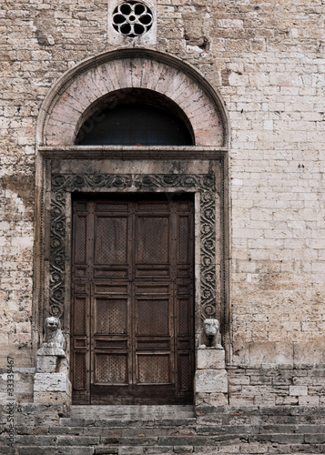 Ornate doorway - Narni, Italy © Mushy