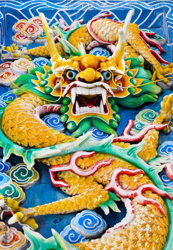 Fototapeta premium Dragon in Thean Hou Temple at Kuala Lumpur (Malaysia)