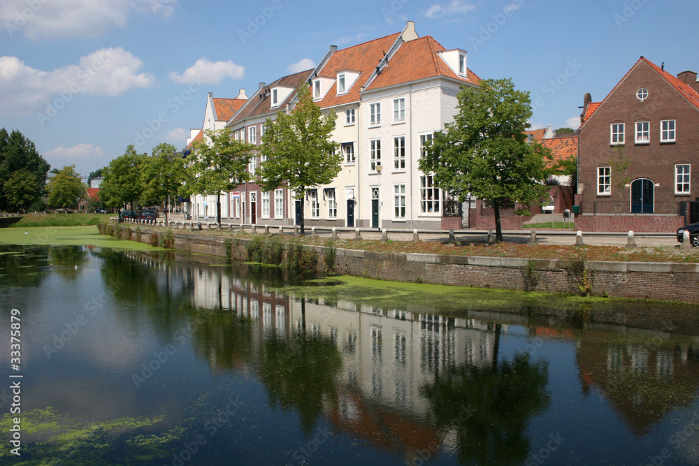 canal in Bergen op Zoom