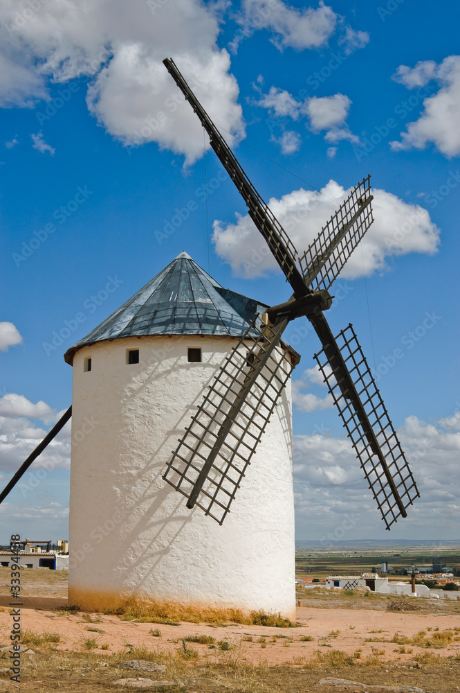 1.001 fotos de stock e banco de imagens de Medieval Windmill