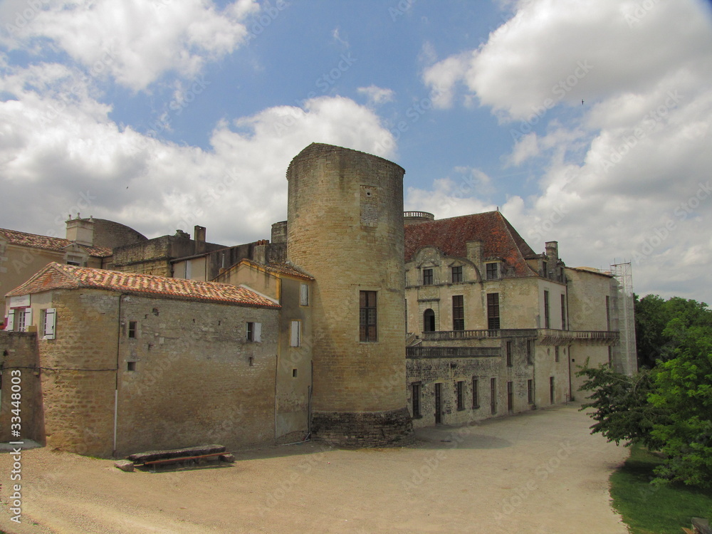 Château de Duras ; Vallées du Lot et Garonne