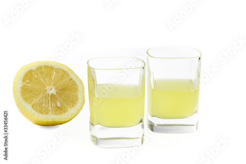 bicchierini di limoncello