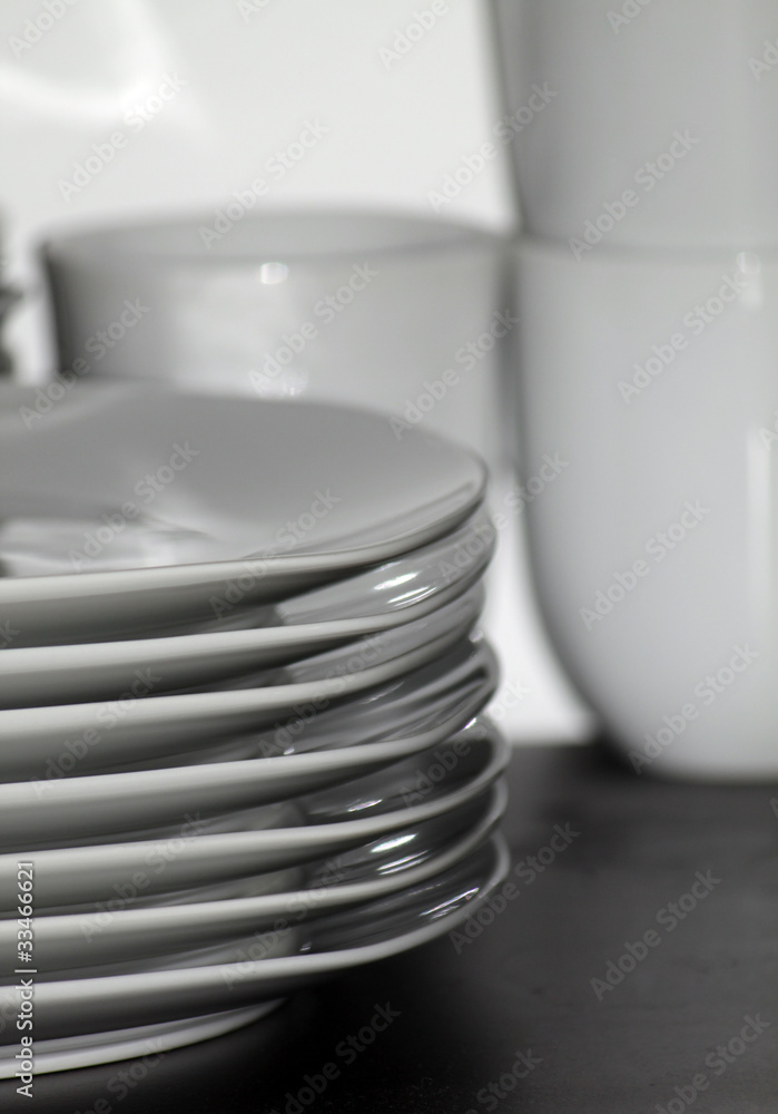 Obraz premium Teller und Becher