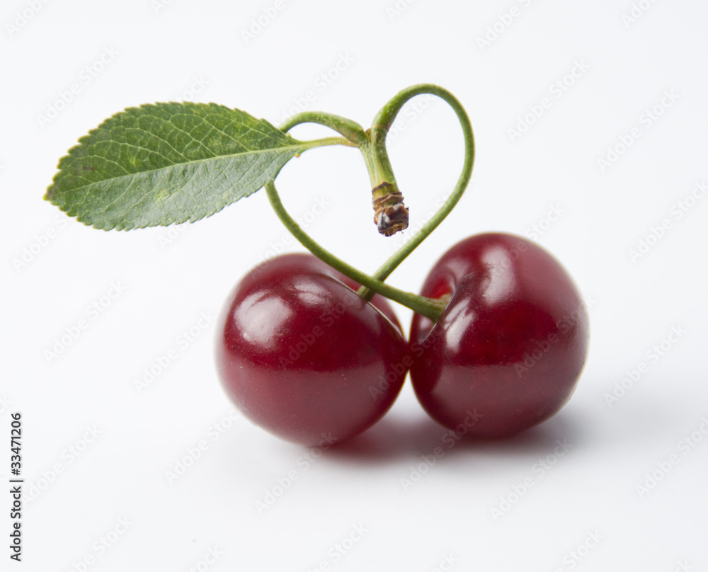 KirscheHerz StockFoto Adobe Stock