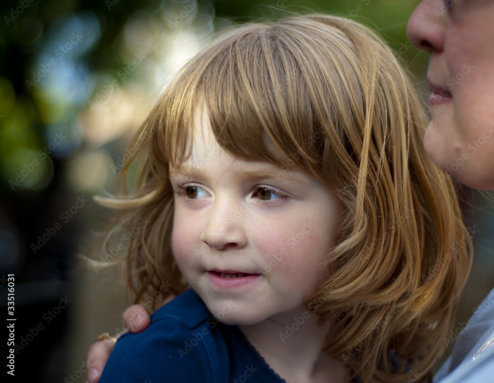 Portrait d'une jeune fille Portrait d'une jeune fille