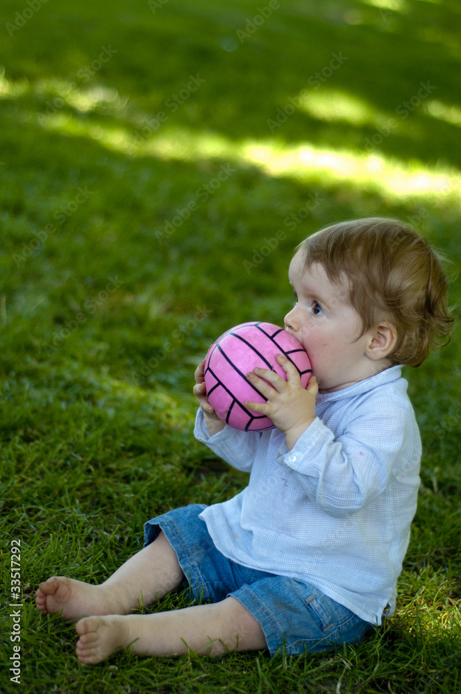 Enfant au ballon Enfant au ballon