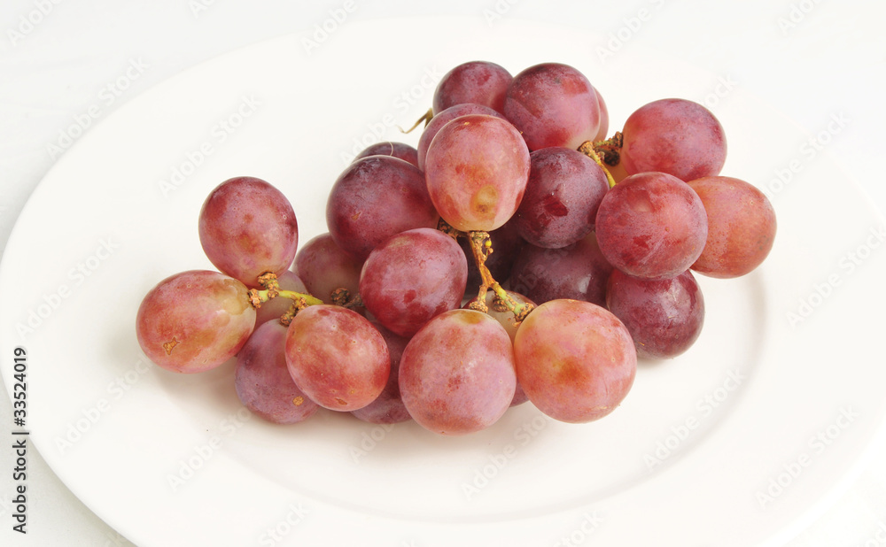 Grapes on a plate Grapes on a plate