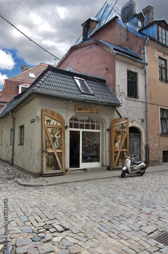 Old buildings, cobblestone pavemen