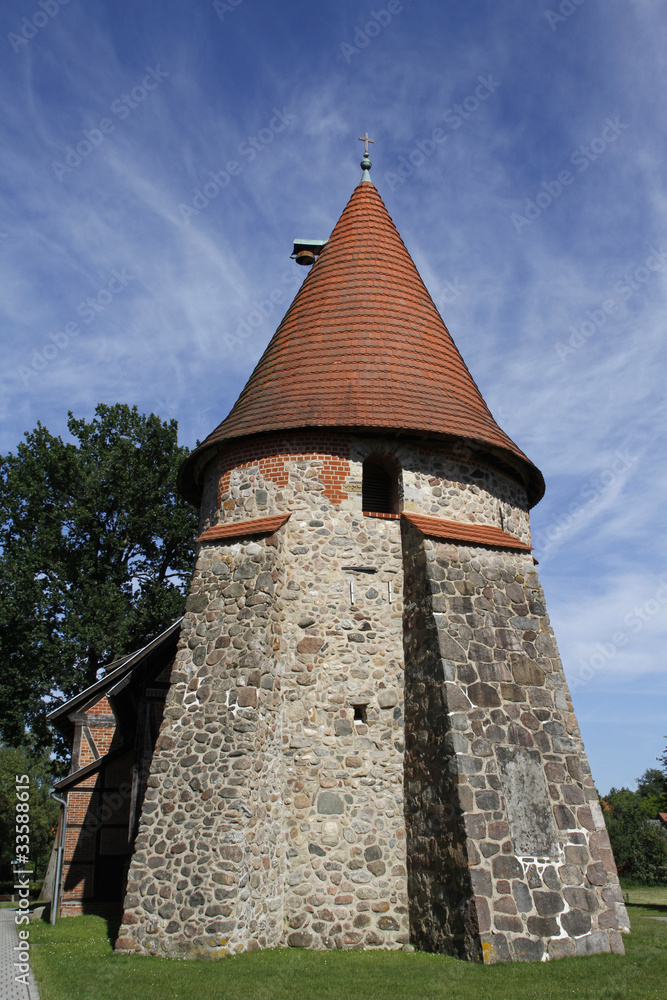 Fototapeta premium St. Remigius-Kirche, Suderburg, Niedersachsen