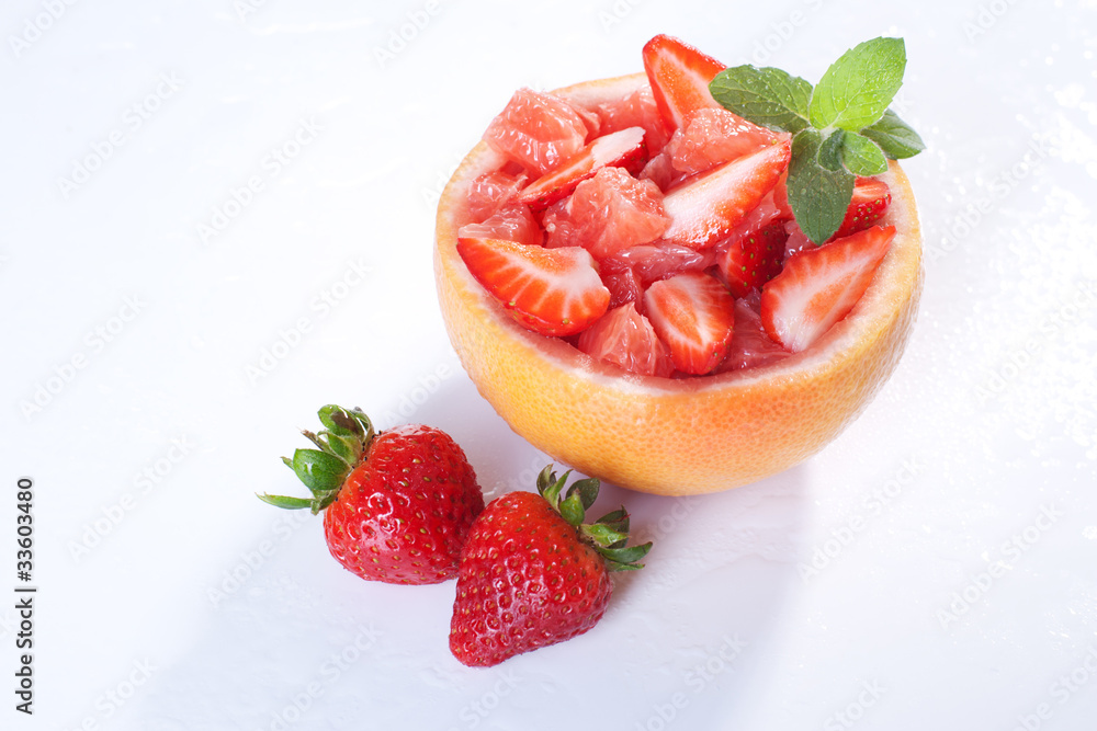 Fruit salad with strawberry and grapefruit