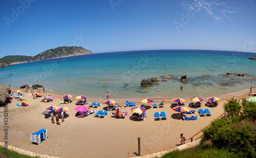 Beach of Ibiza © piccaya