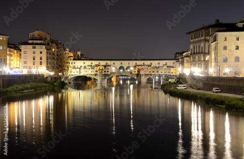 Ponte Vecchio, Florence nightview © ecstk22