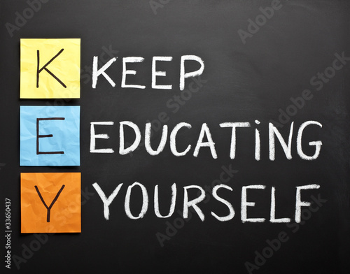 Canvas-taulu Keep-educating-yourself-acronym KEY