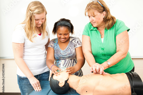Obraz na płótnie Using Oxygen Mask with CPR