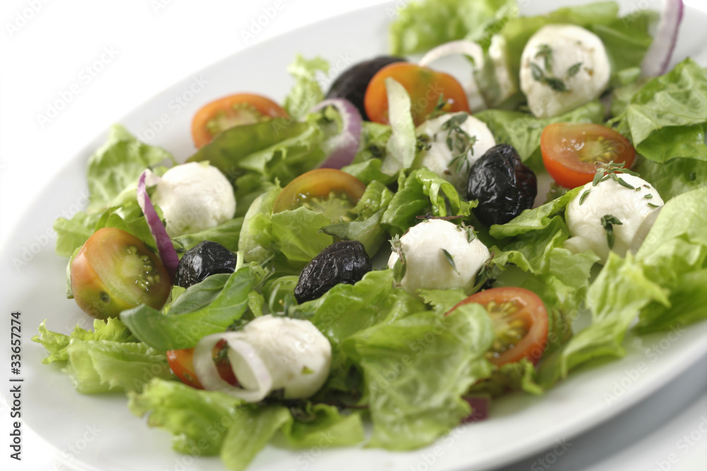 Assiette mozzarella en salade