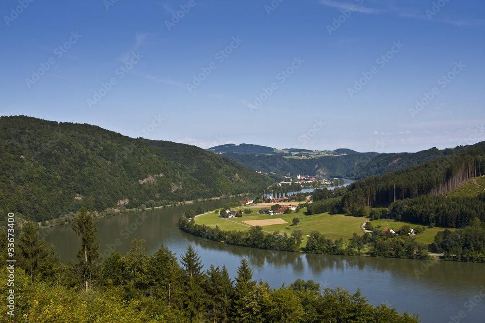 Donautal bei Passau