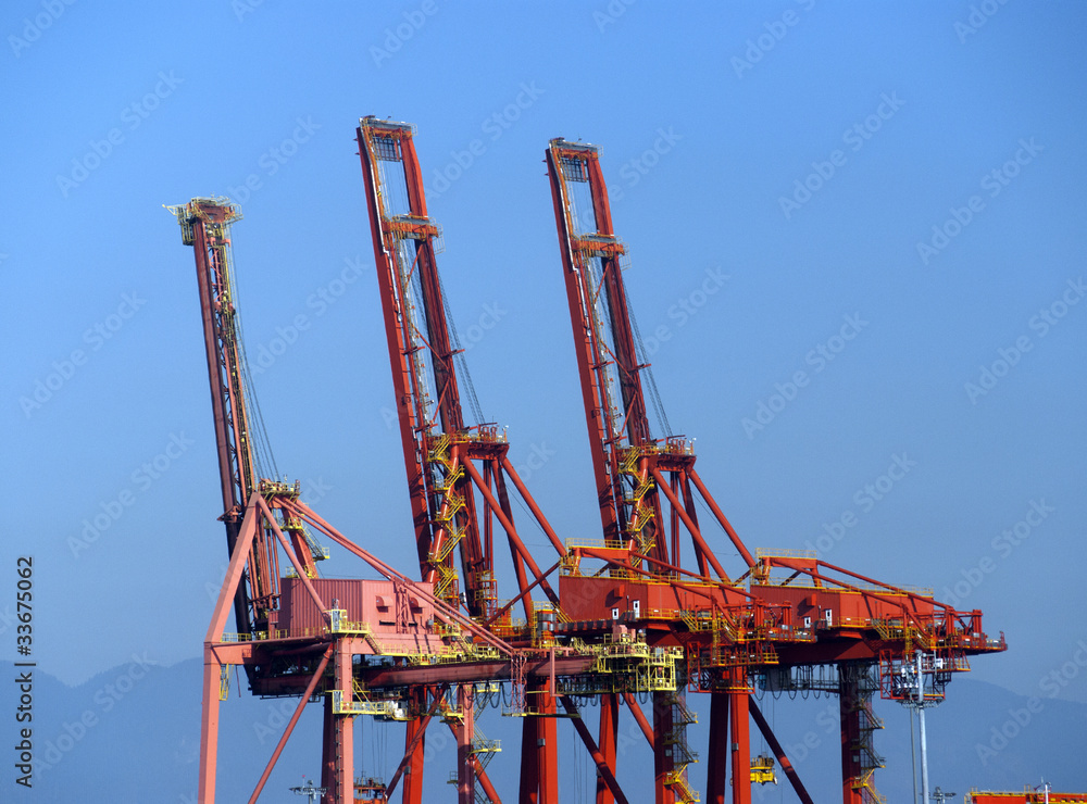 Cranes in port