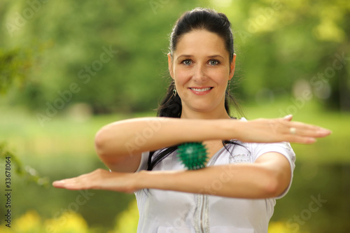 Frau Massageball