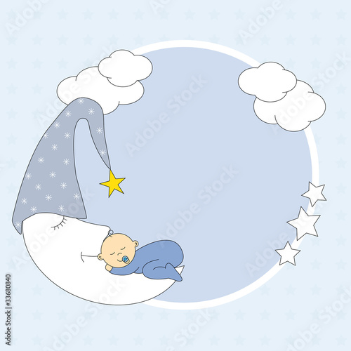 Marco niño durmiendo encima de la luna