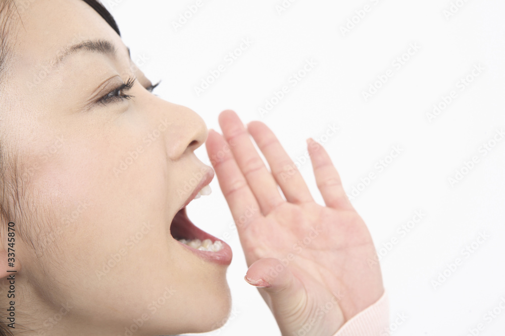 Obraz premium 叫ぶ女性