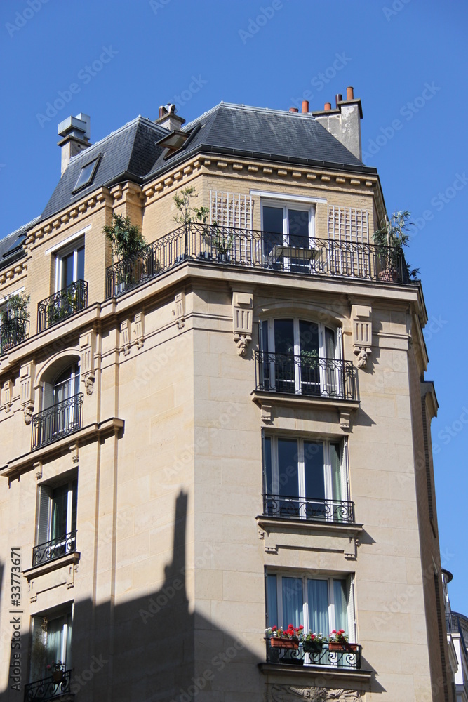 Obraz premium Immeuble du quartier du Palais-Bourbon à Paris