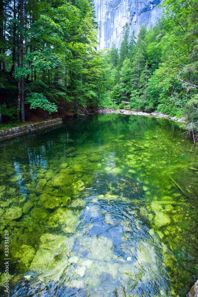 Fototapeta premium Alpine summer lake view