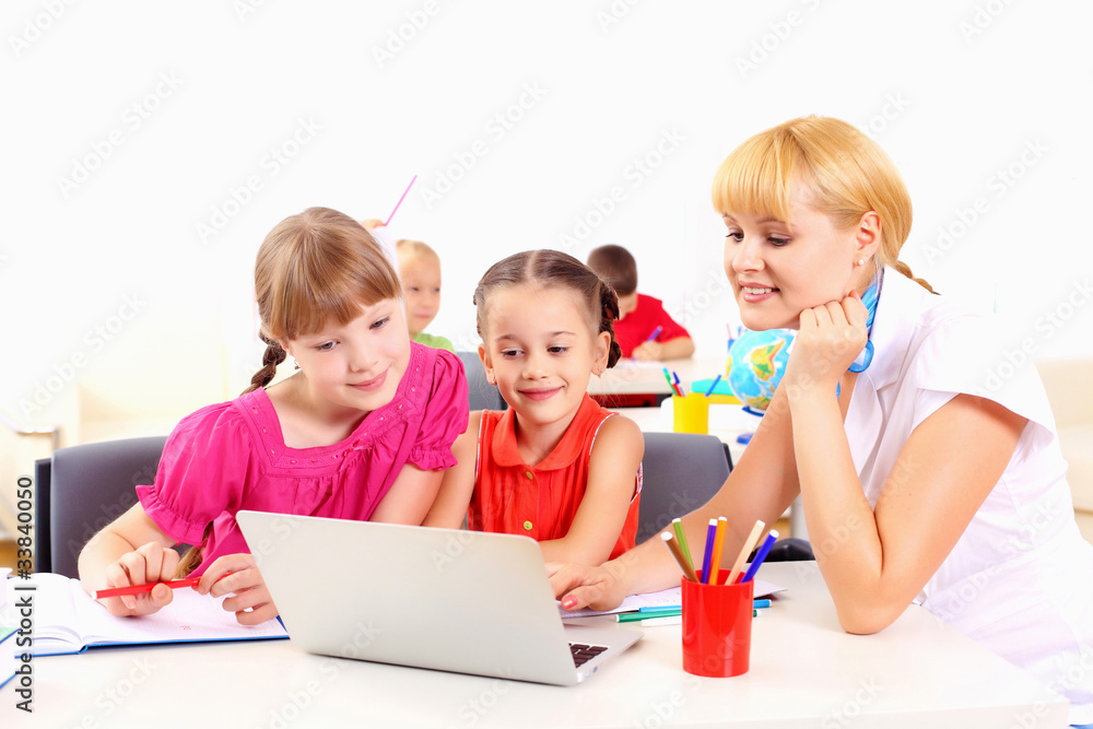 teacher deals with students teacher deals with students