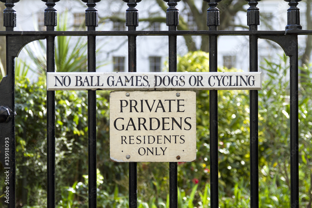 Private Gardens Sign
