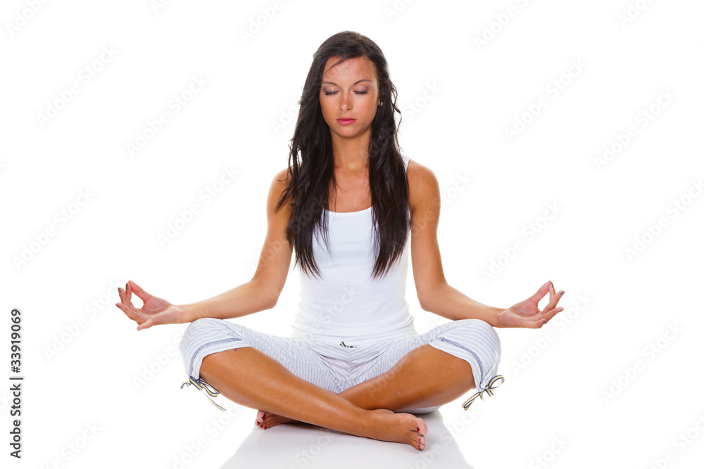 junge Frau bei Yoga Training