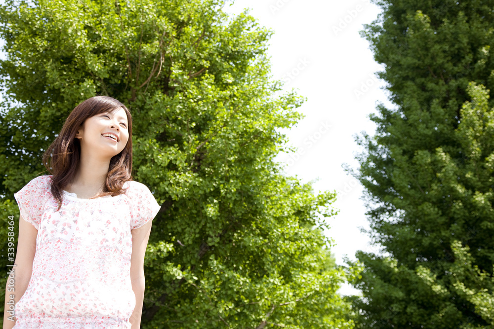 Naklejka premium 笑っている女性