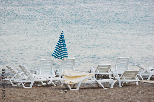 Beach near the sea © Oleksandr Kotenko