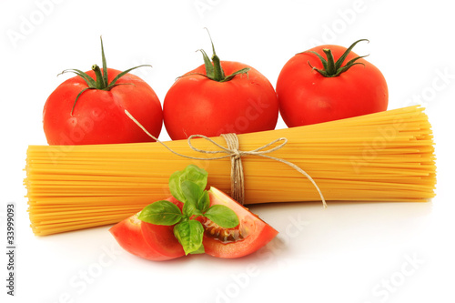 Italian spaghetti and tomatoes